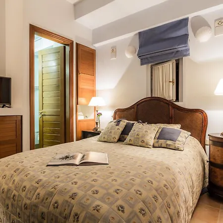 Gardenia Junior Suite In Epidavros With Shared Pool Nea Epidavros Exterior photo