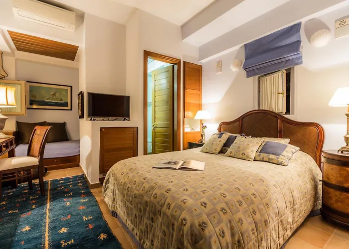 Gardenia Junior Suite In Epidavros With Shared Pool